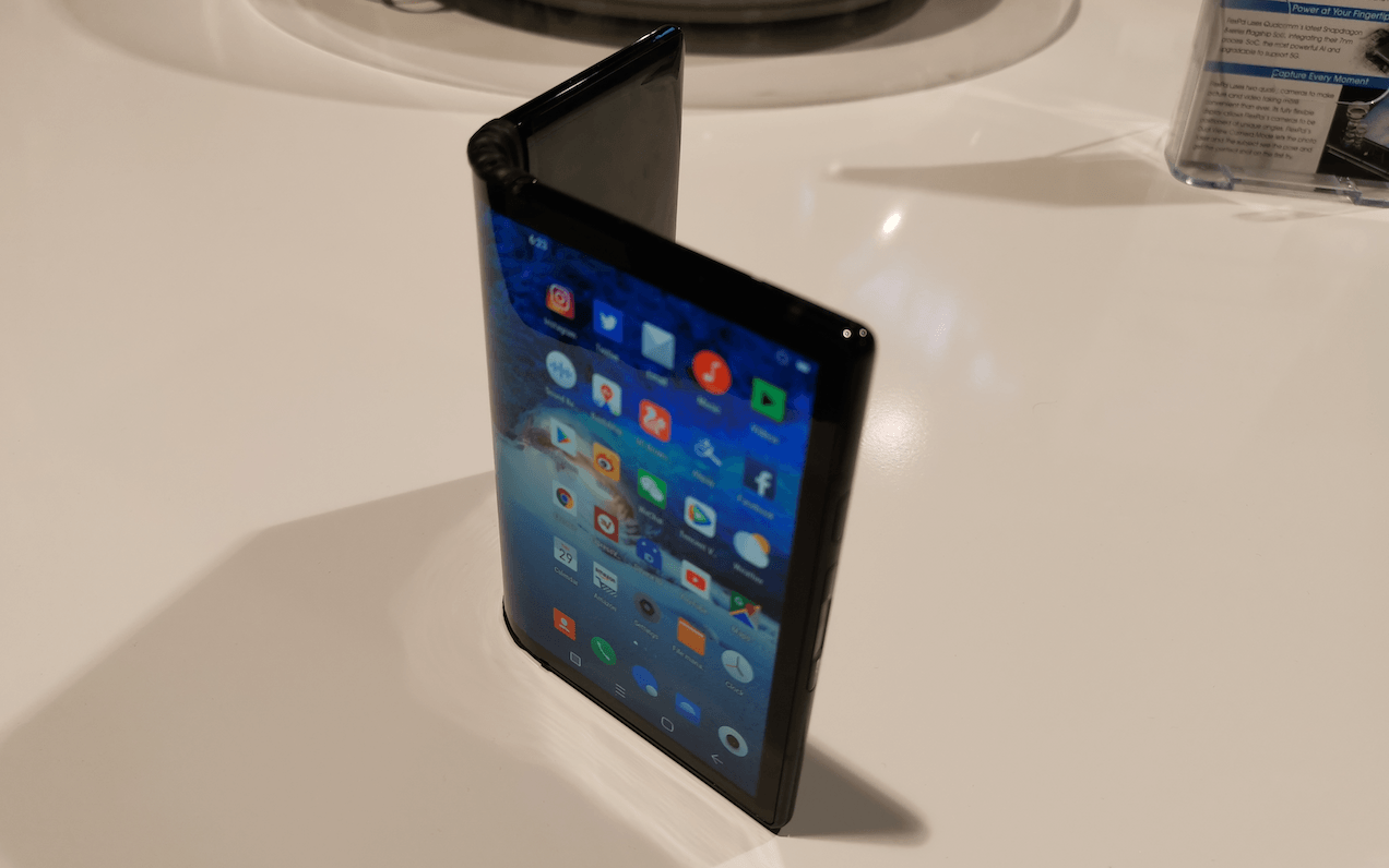 Royole FlexPai hands-on: the world's first foldable smartphone Royole flexpaih